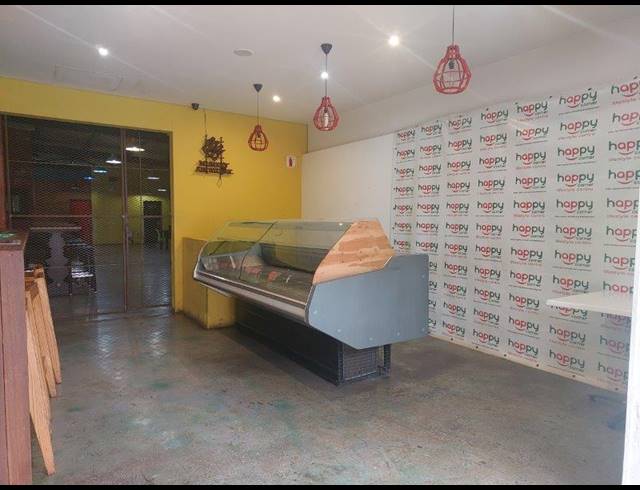 1,200M² BUILDING FOR SALE IN MERRIVALE